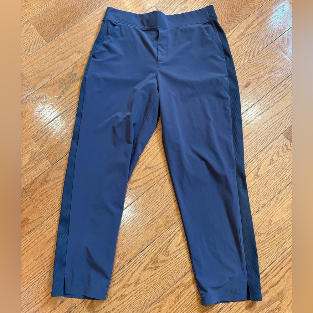 Athleta Brooklyn Mid-Rise Ankle Pants | Gray Travel Workwear Stretch | Size 10